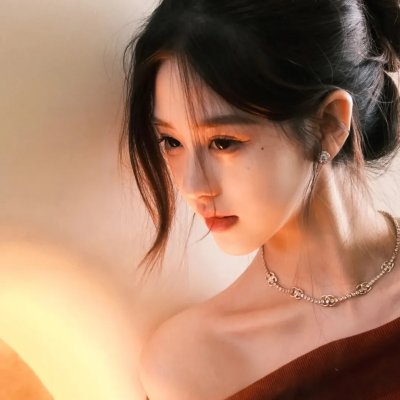 独占我的英雄海报